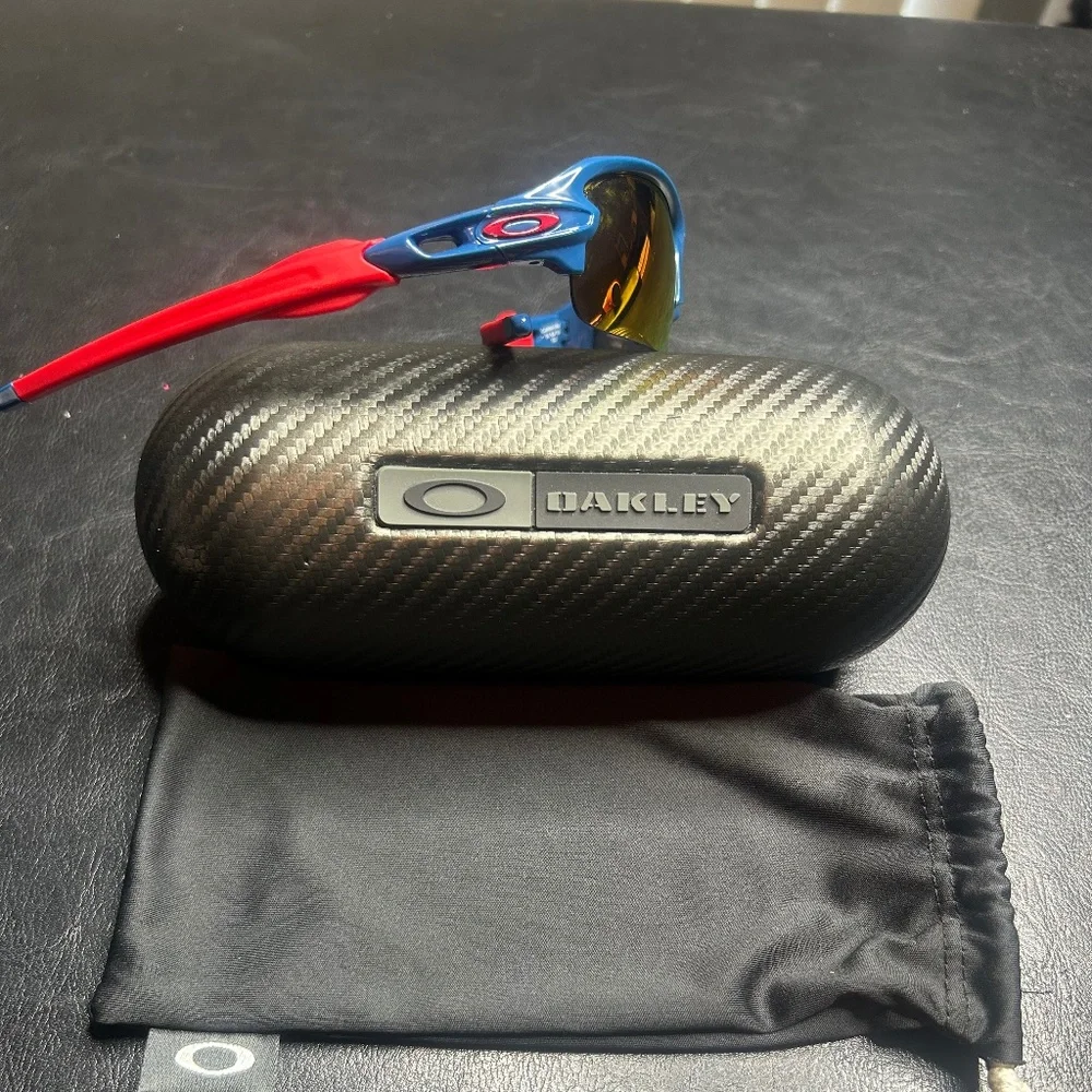 Oakley youth prizm sunglasses - New never worn
